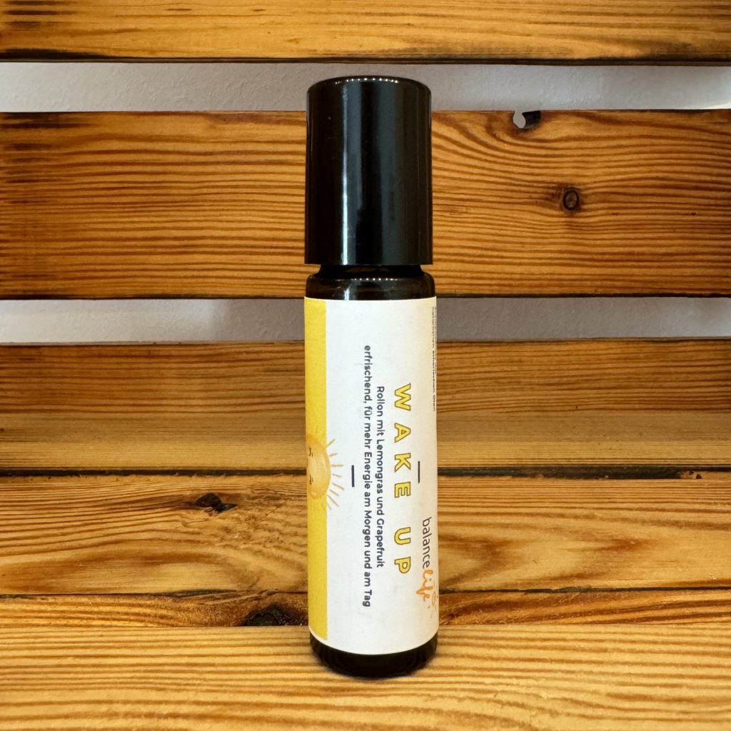 Frühjahrsmüdigkeit? Frisch durch den Frühling mit BalanceLife Produkten und Aroma Tipps! 2 Aromastick Wake Up - RollOn zum Munter werden und für mehr Energie