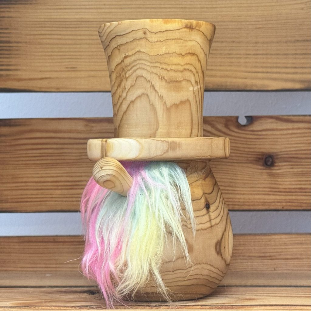 Kleine Geschenkidee: Der Duftgnom aus Holz 🎁 4 Duftgnom