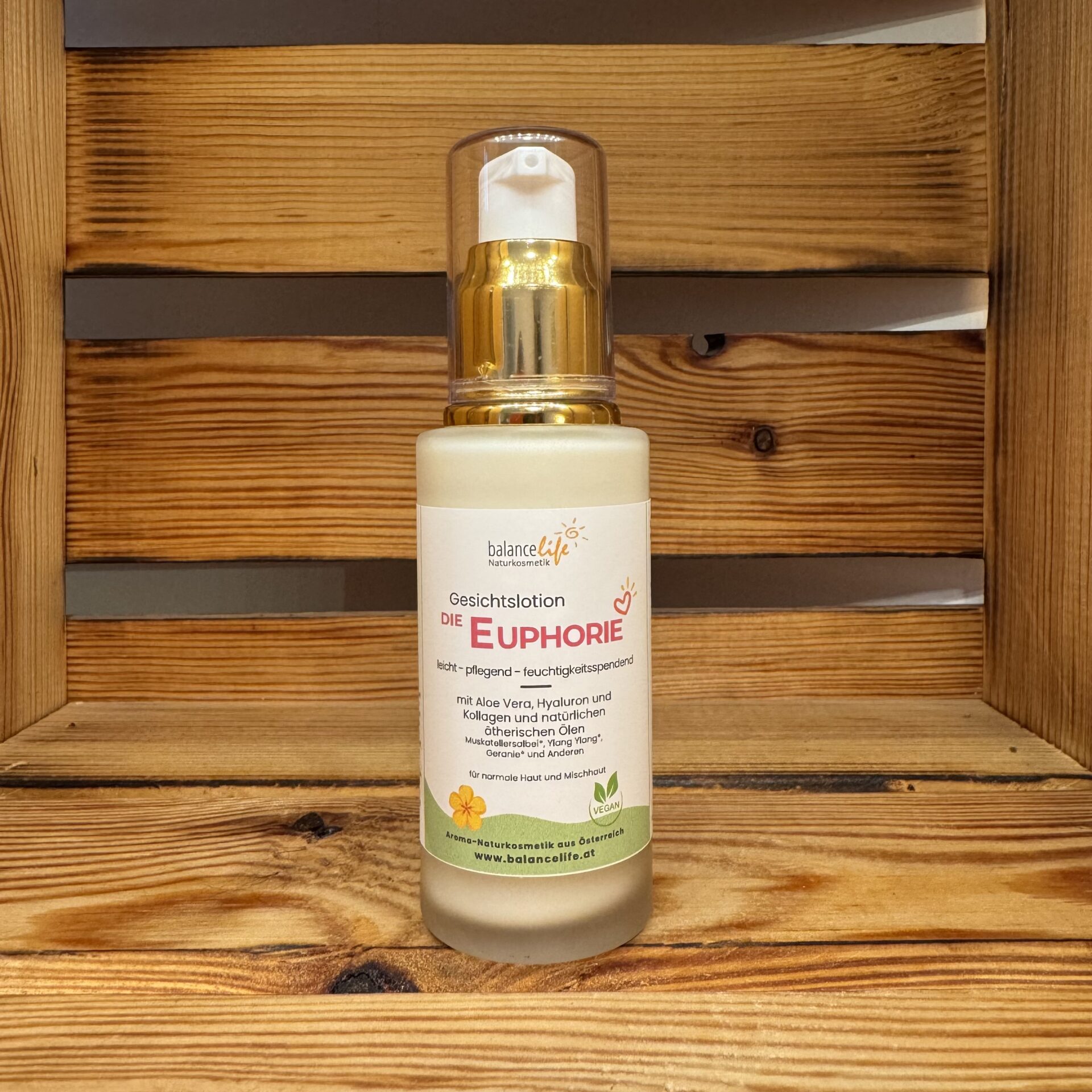 Die Euphorie Gesichtslotion mit Hyaluron – leichte Feuchtigkeitspflege für Mischhaut und normale Haut, 50 ml 7 Die Euphorie Gesichtslotion mit Hyaluron – leichte Feuchtigkeitspflege für Mischhaut und normale Haut, 50 ml