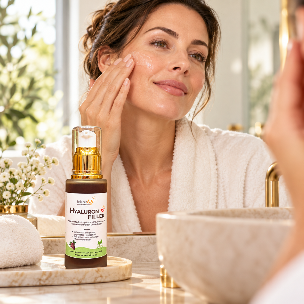 BalanceLife Hyaluron Filler | 4-fach Hyaluron Serum mit OPC & Traubenextrakten | 50 g | glatte, gesunde & jugendliche Haut 10 BalanceLife Hyaluron Filler | 4-fach Hyaluron Serum mit OPC & Traubenextrakten | 50 g | glatte, gesunde & jugendliche Haut – Bild 4