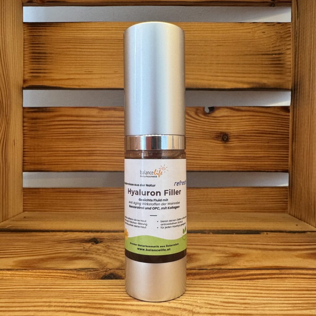 Naturkosmetik im Winter für gepflegte Haut an kalten Tagen 2 BalanceLife Hyaluron Filler refresh | 4-fach Hyaluron Serum mit OPC | glatte, gesunde & jugendliche Haut