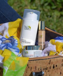 Weinkosmetik Nela hat sie immer dabei 01 scaled e1604850441456